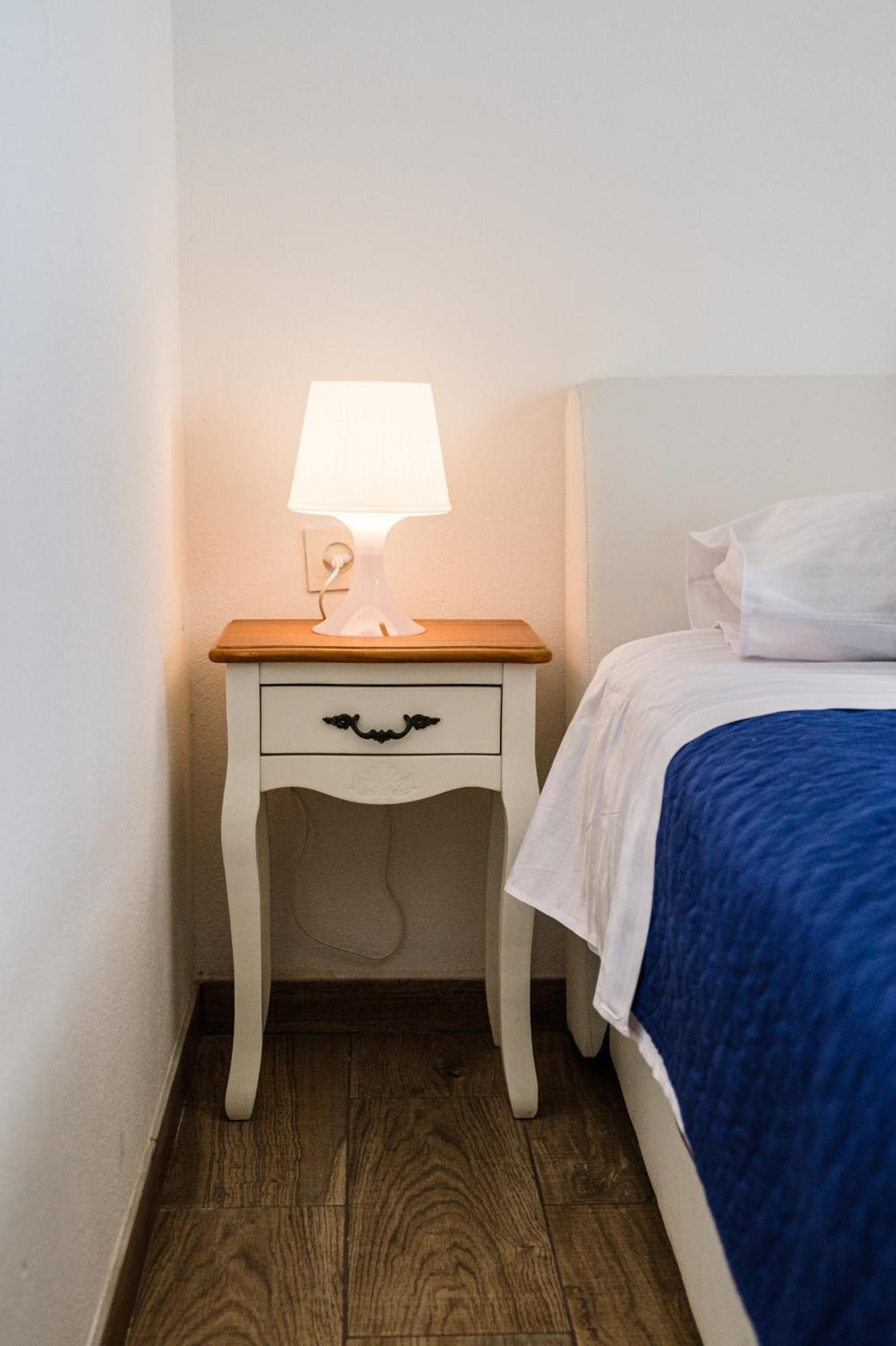 Rooms Anna Milna  Buitenkant foto